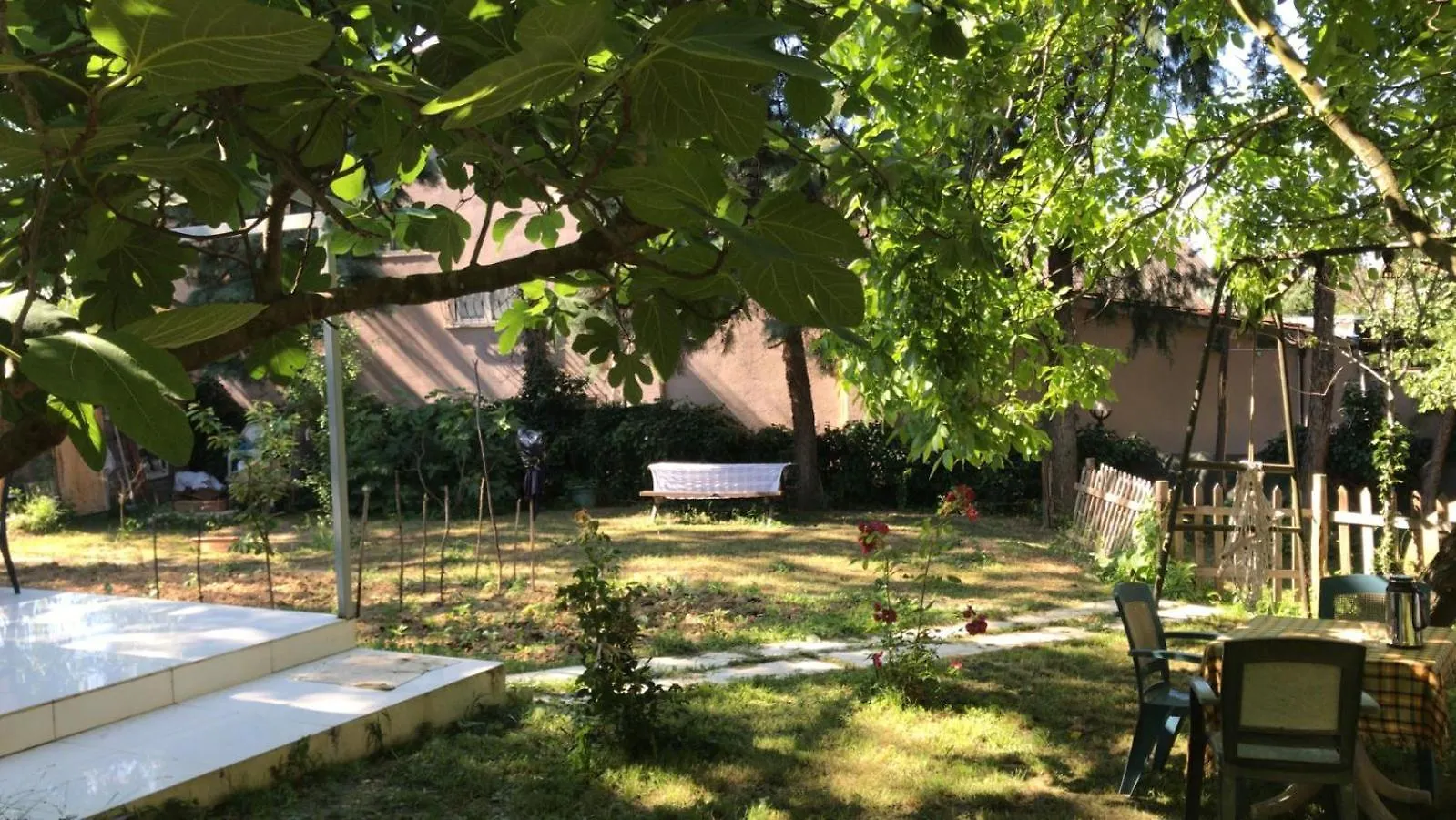 Rahat Bahceli Polonezkoeyde Butik Evimiz Istambul Turquie